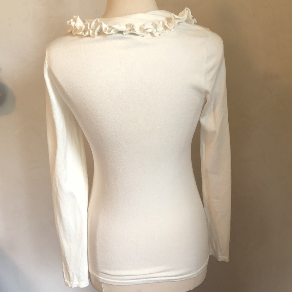 Tribal Ivory Fitted Sweater w/ruffle & rosette detail around the collar Size P/S - Picture 4 of 7